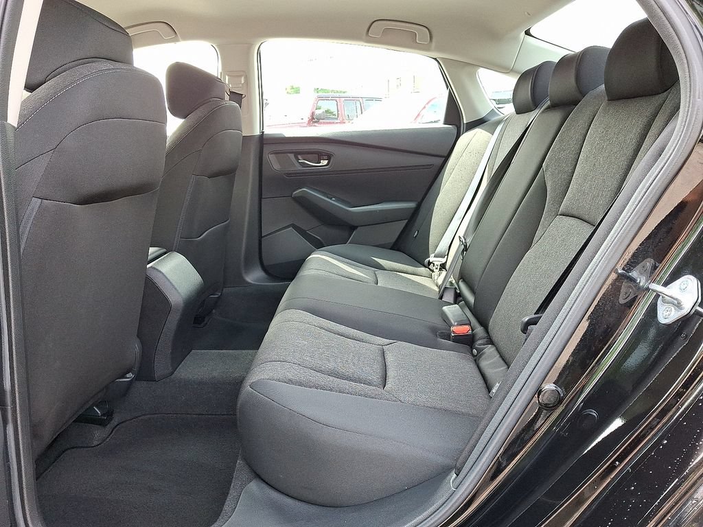 Used 2023 Honda Accord LX image 10