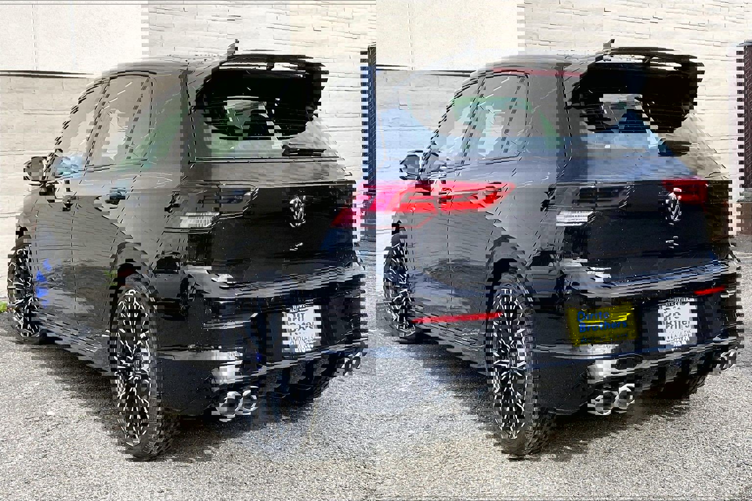 New 2026 Volkswagen Golf image 2