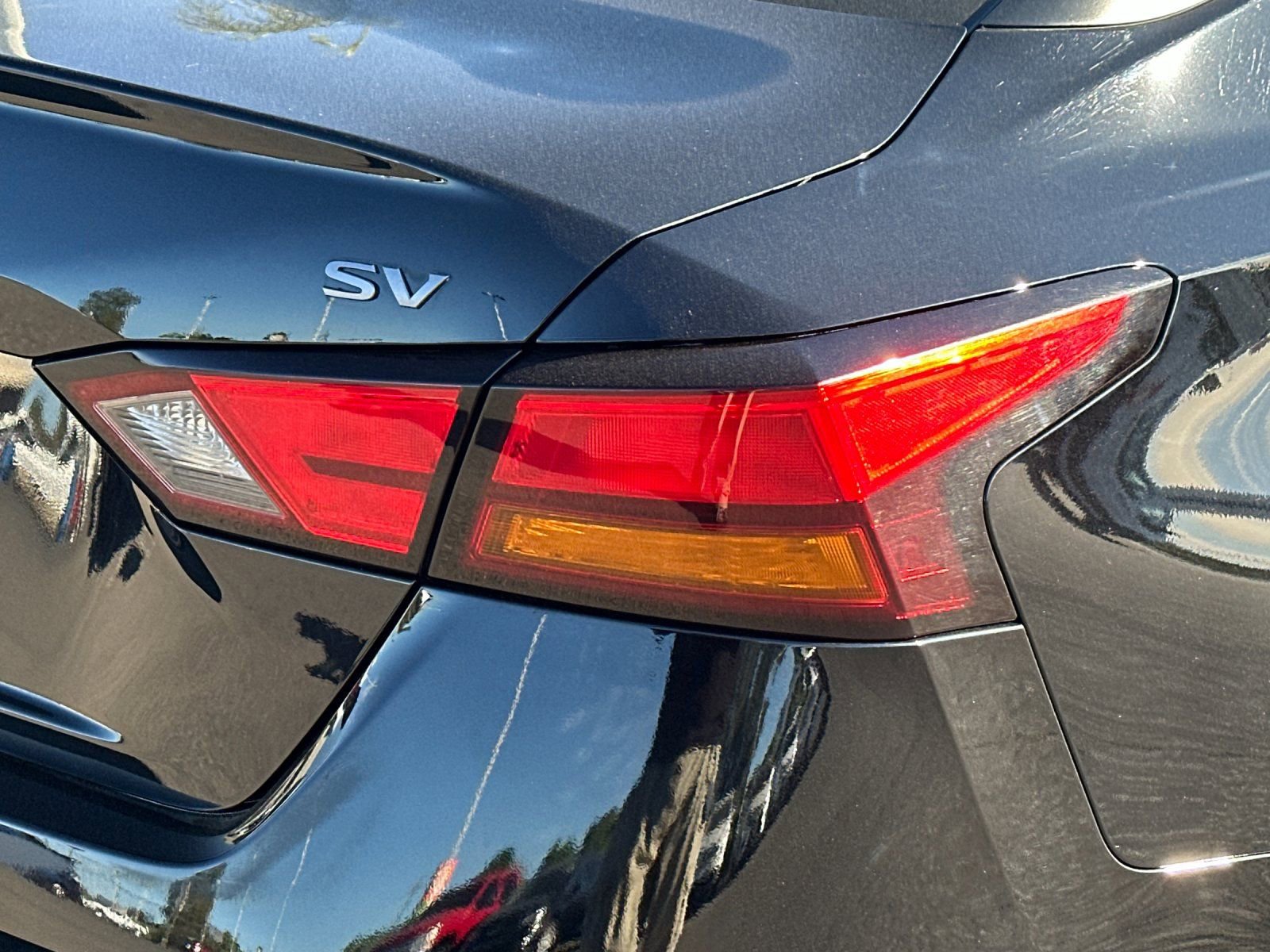 Used 2024 Nissan Altima 2.5 SV image 24