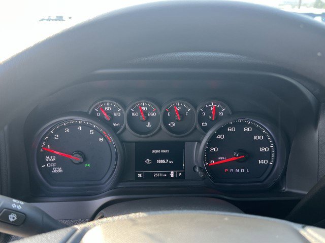 Used 2023 Chevrolet Silverado 1500 Custom image 12
