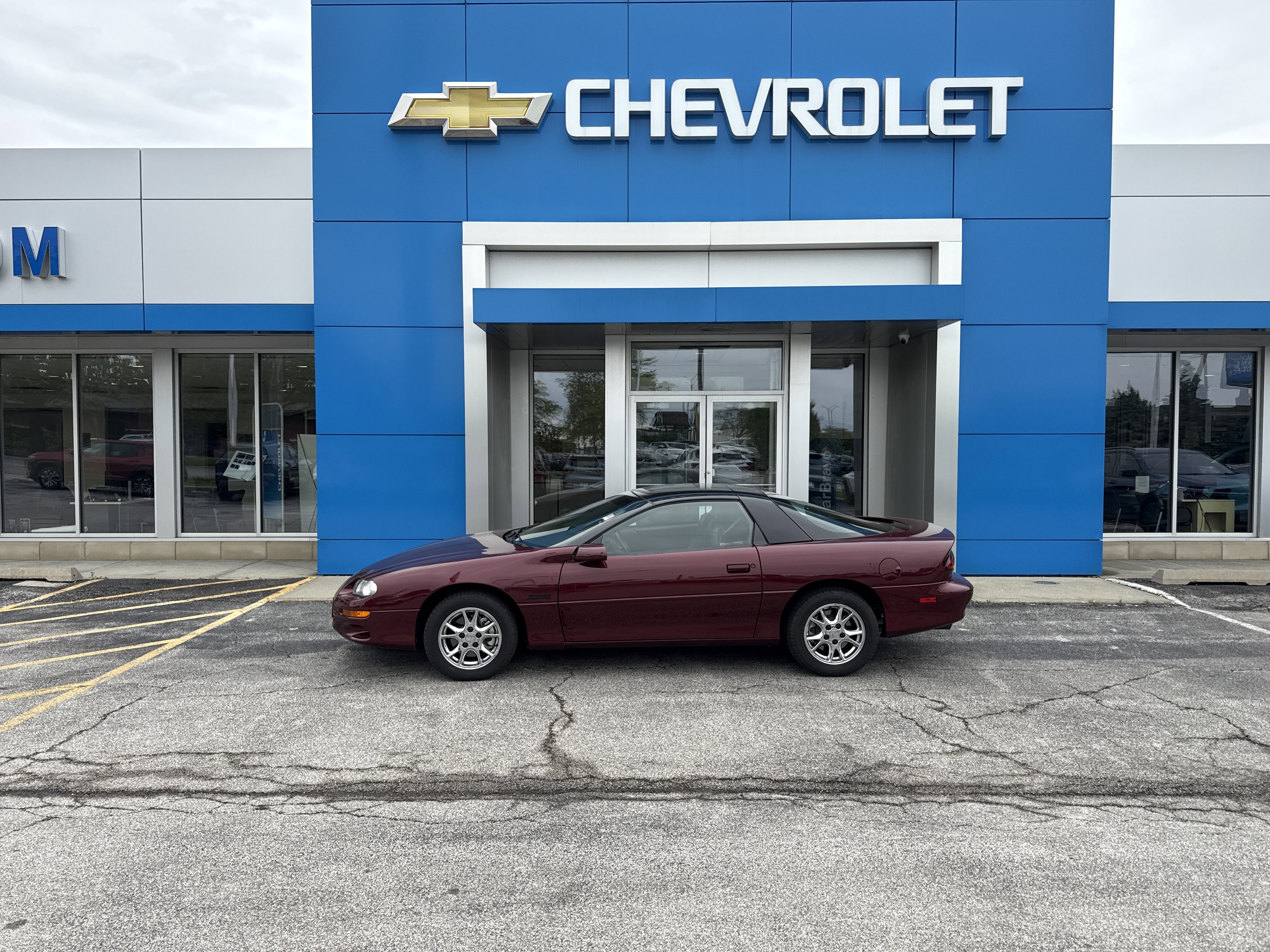 Used 2002 Chevrolet Camaro Z28 w/ Preferred Equipment Group 2 RWD image 2