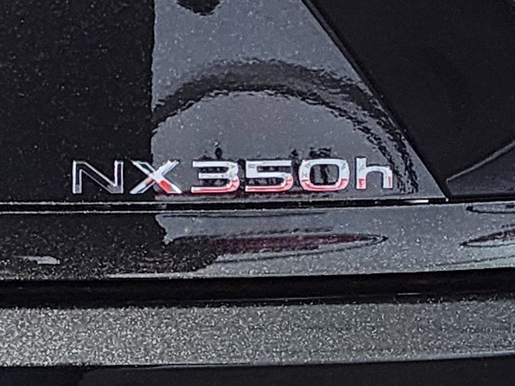 New 2026 Lexus NX 350h FWD image 11
