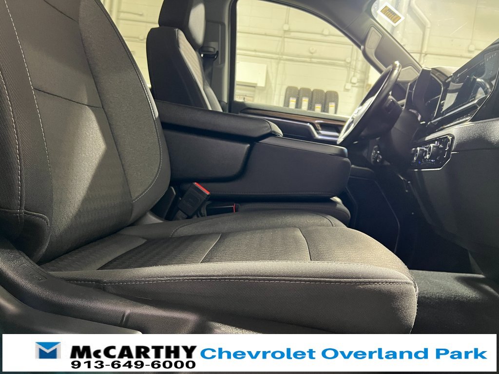 Used 2025 Chevrolet Silverado 1500 LT image 27