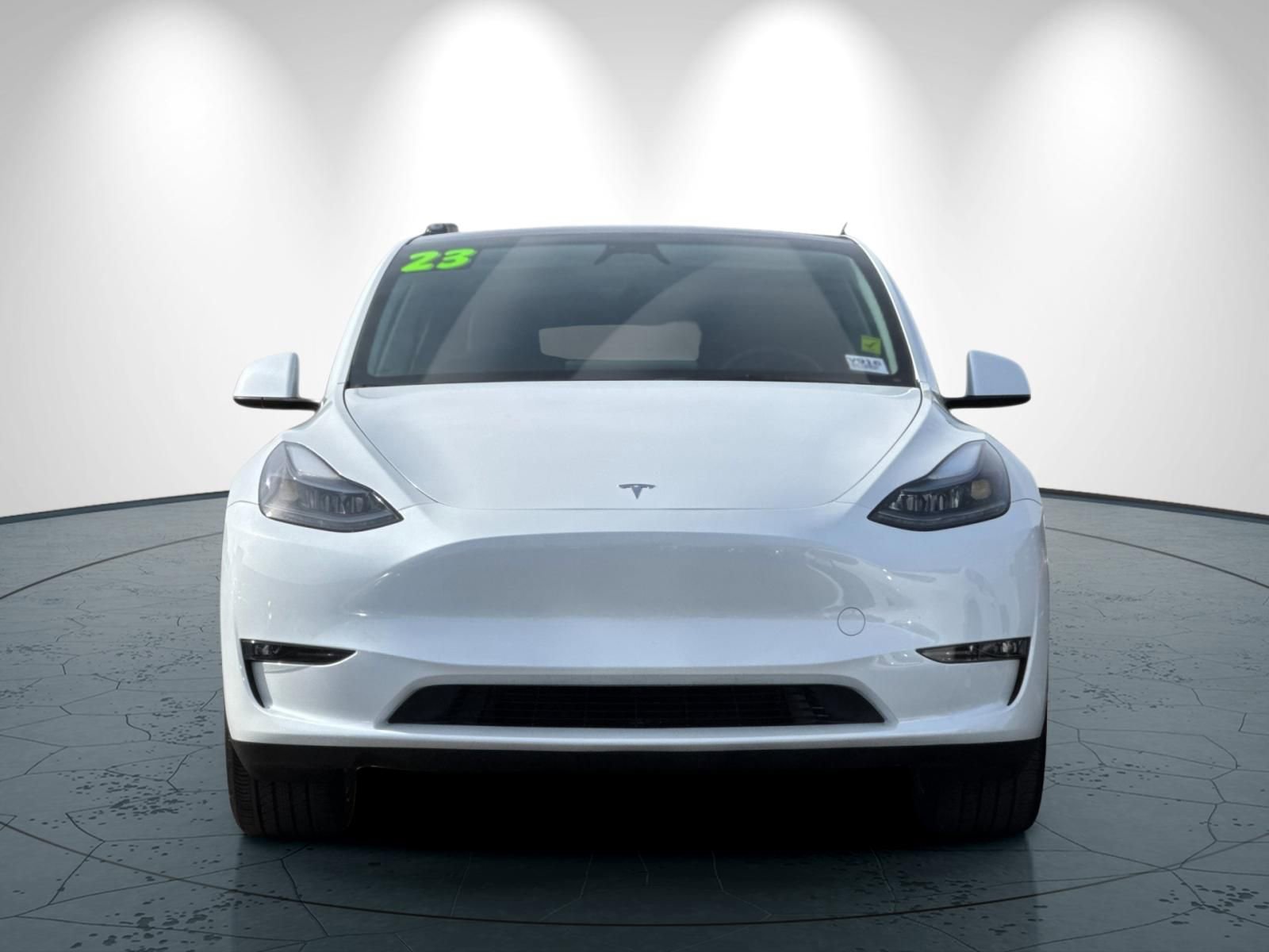 Used 2023 Tesla Model Y 2WD image 9