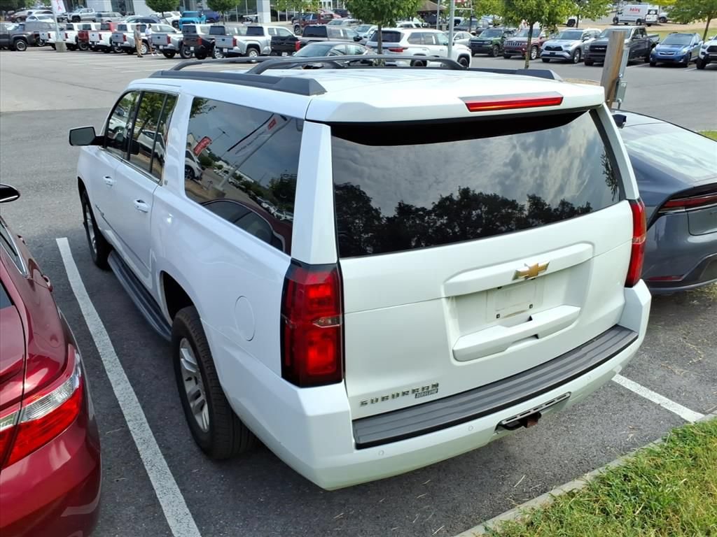 Used 2018 Chevrolet Suburban LT AWD/4WD image 11