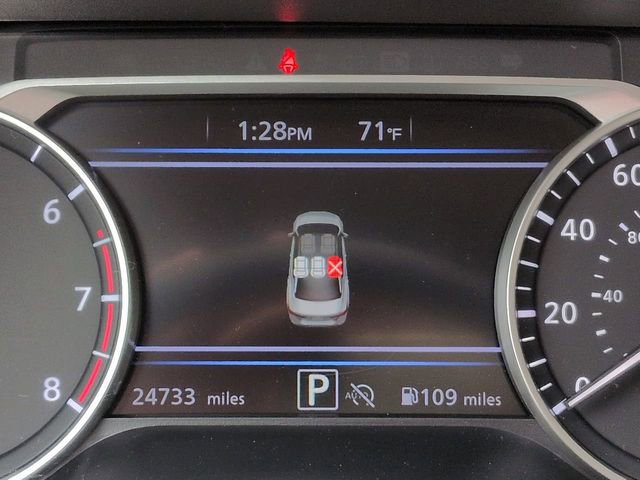 Used 2025 Nissan Sentra SV image 32