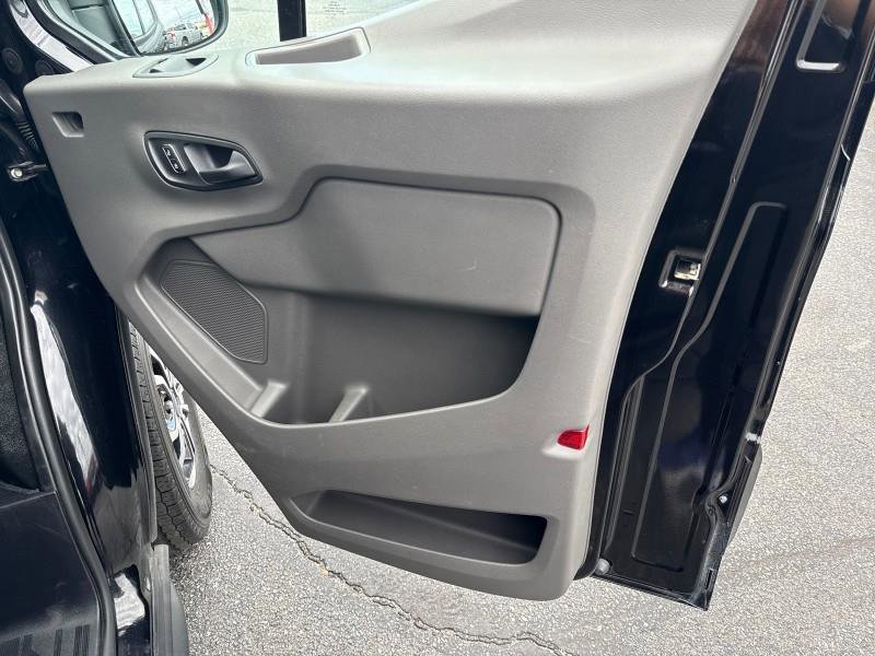 Used 2023 Ford Transit 350 XLT image 65