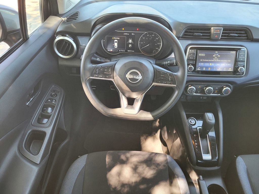 Used 2023 Nissan Versa SV FWD image 11