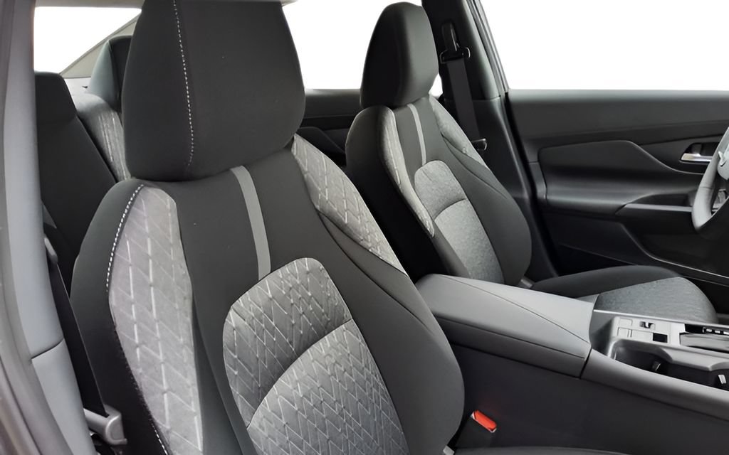 New 2026 Nissan Sentra SV w/ SV Convenience Package FWD image 36
