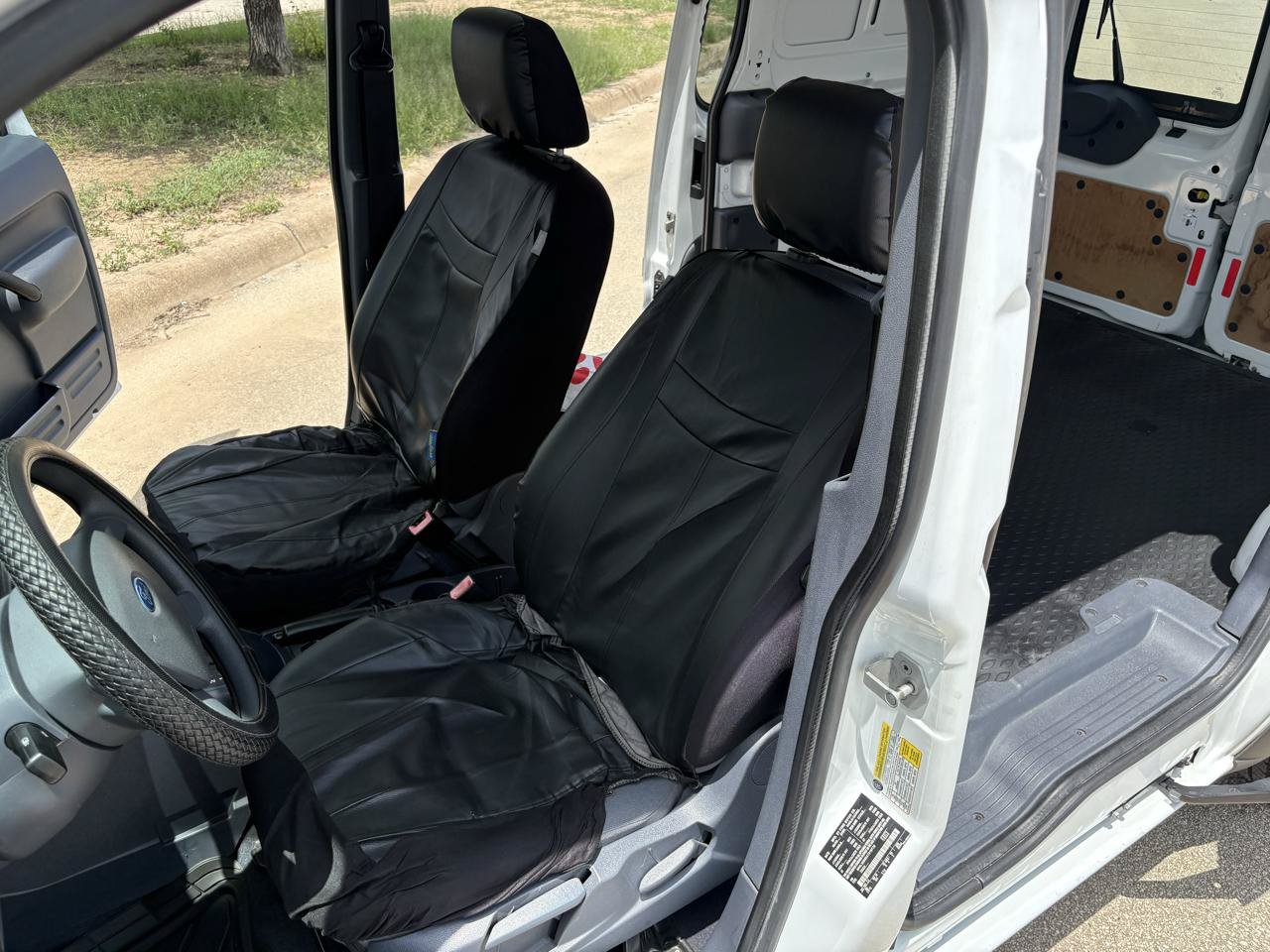 Used 2010 Ford Transit Connect XLT FWD image 32
