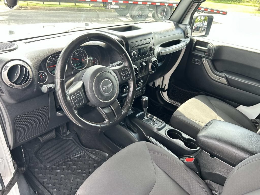 Used 2016 Jeep Wrangler Sport w/ Quick Order Package 24S AWD/4WD image 19