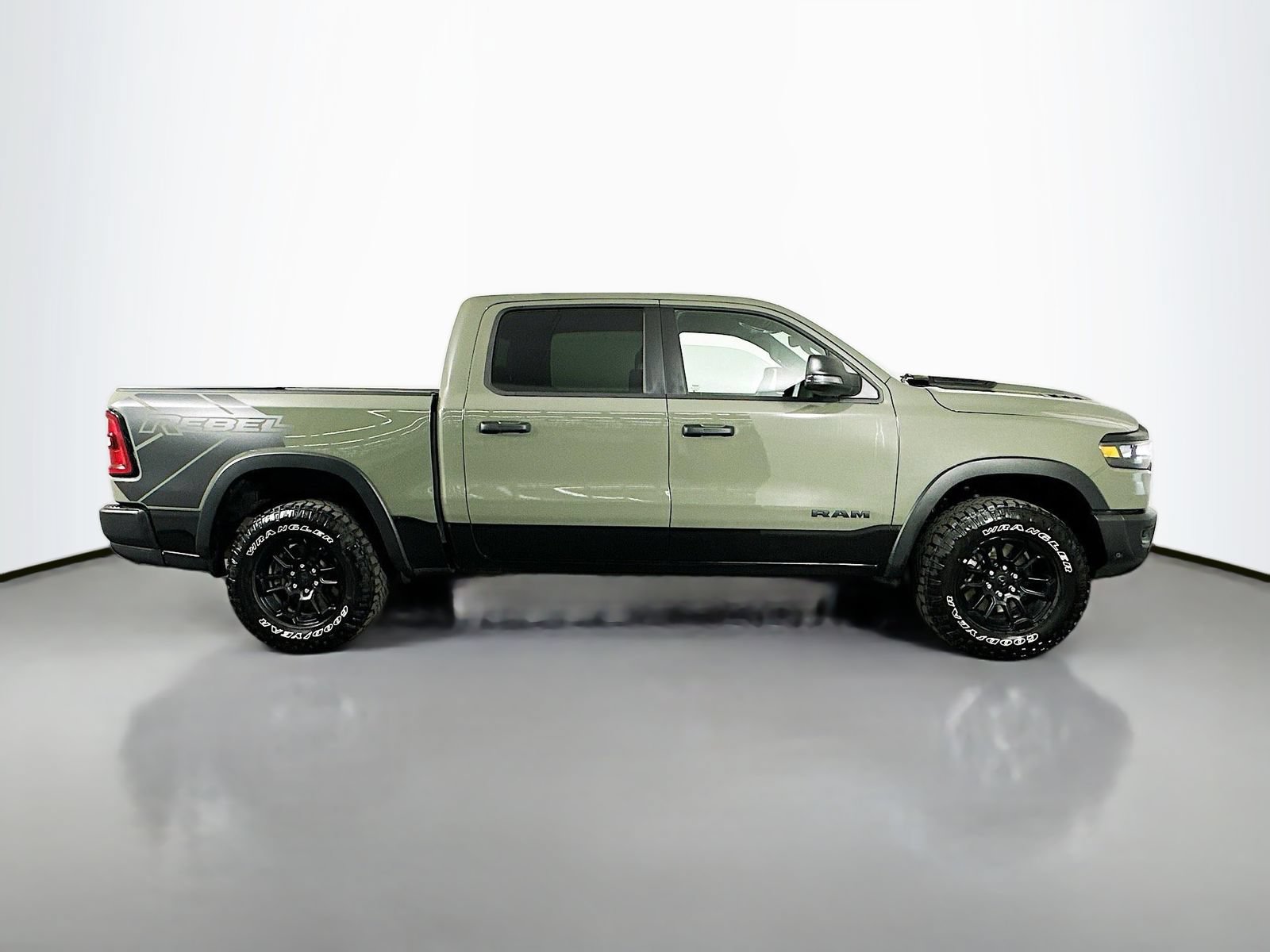 Used 2026 RAM 1500 Rebel w/ Rebel Level 1 Equipment Group AWD/4WD image 8