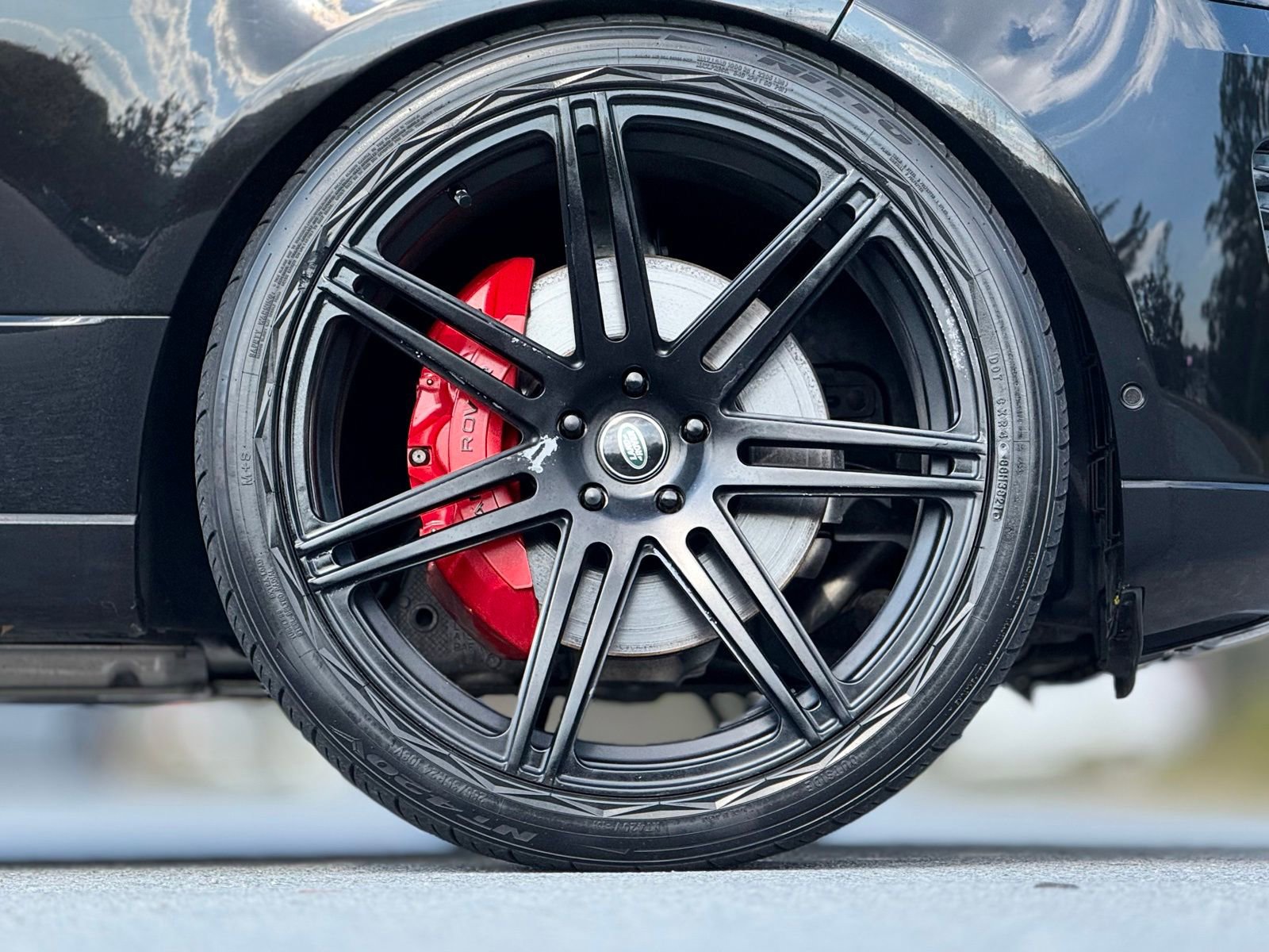 Used 2018 Land Rover Range Rover Supercharged image 21