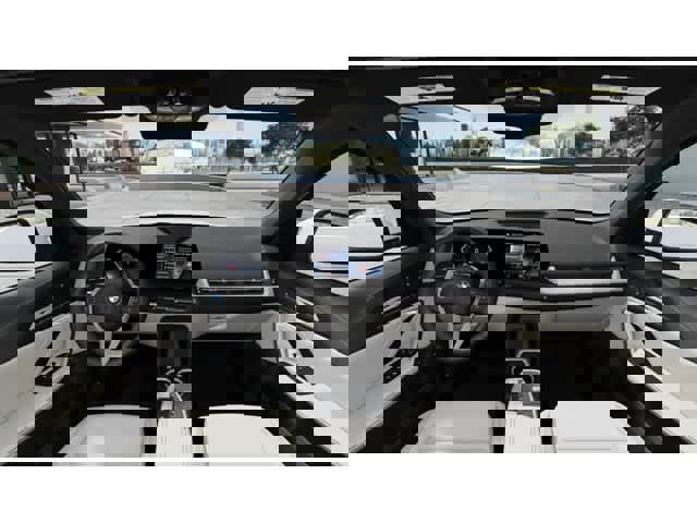 New 2026 BMW X1 xDrive28i w/ Convenience Package image 10