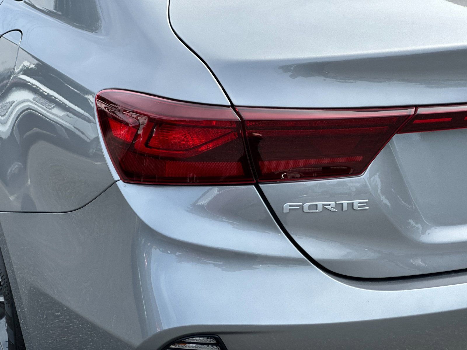 Certified 2023 Kia Forte LXS image 33