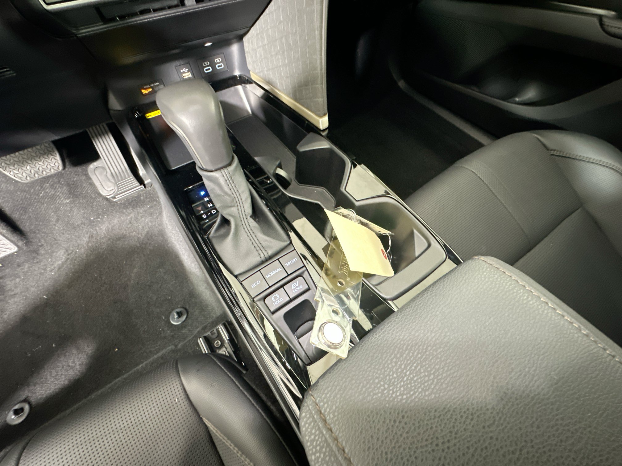 Used 2026 Toyota Camry XLE FWD image 22