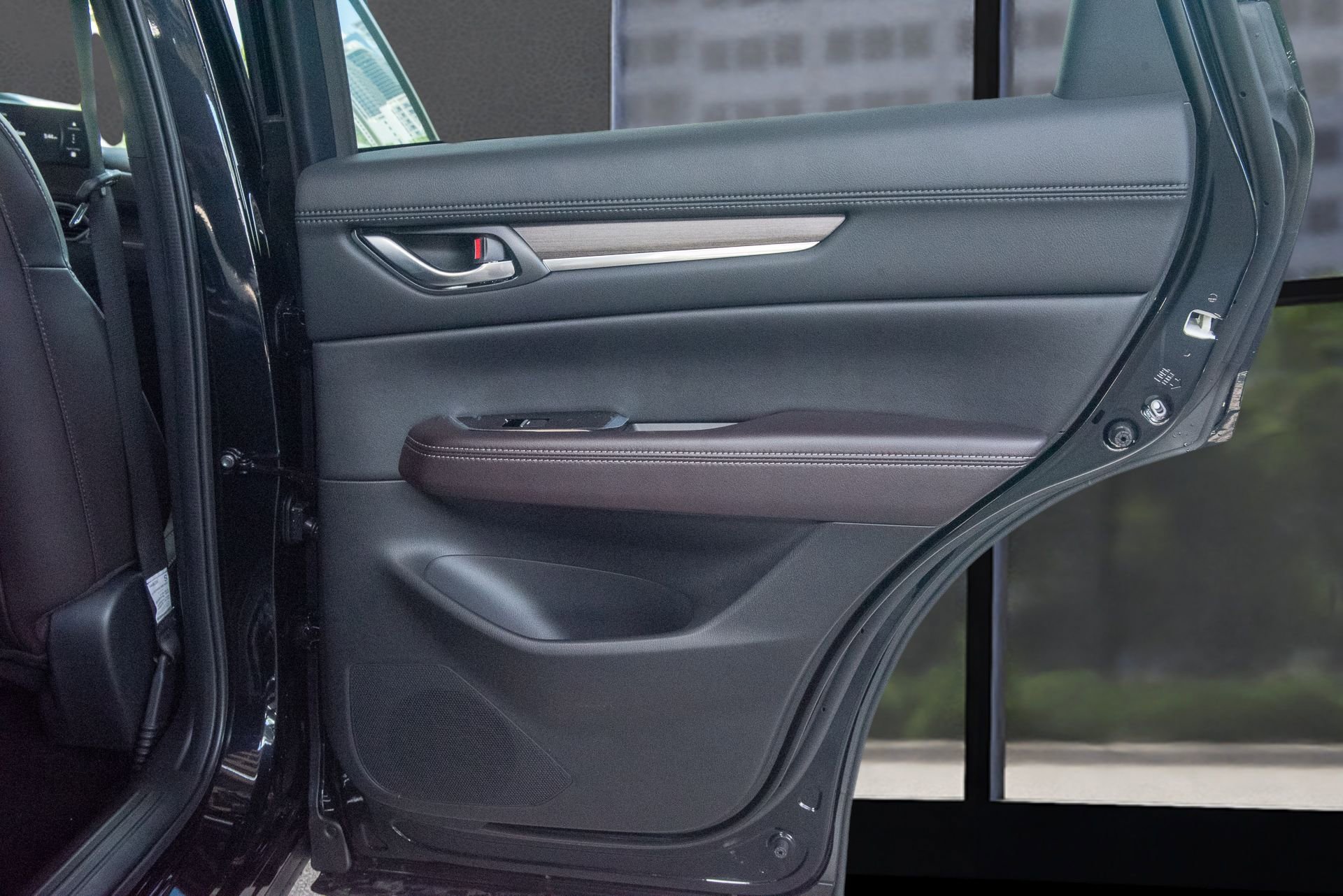 New 2025 MAZDA CX-5 Signature image 16