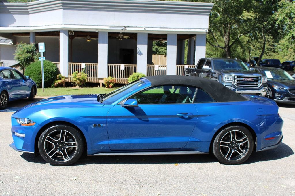 Used 2018 Ford Mustang Premium image 4