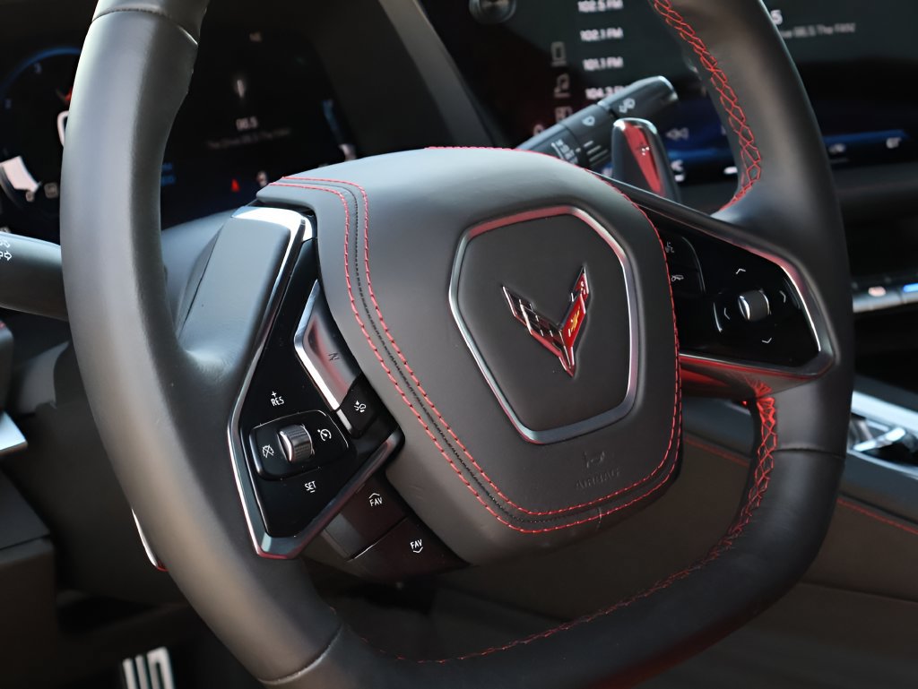 Used 2026 Chevrolet Corvette Stingray Coupe w/ Battery Protection Package RWD image 15