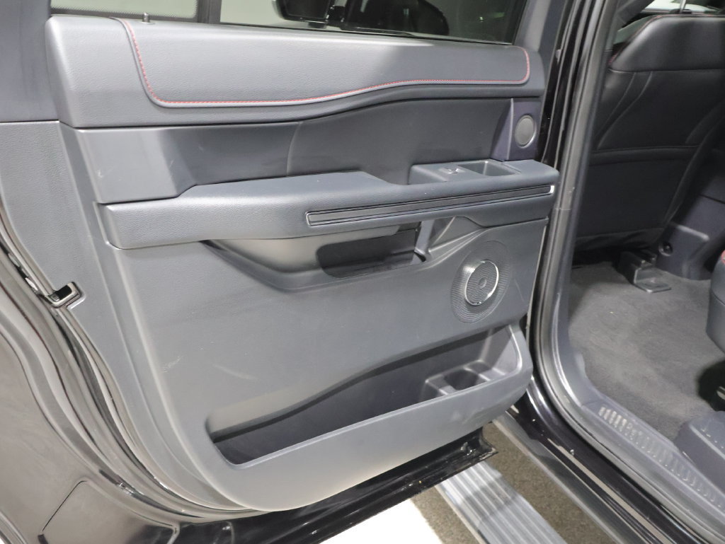 Used 2024 Ford Expedition Max Limited AWD/4WD image 20