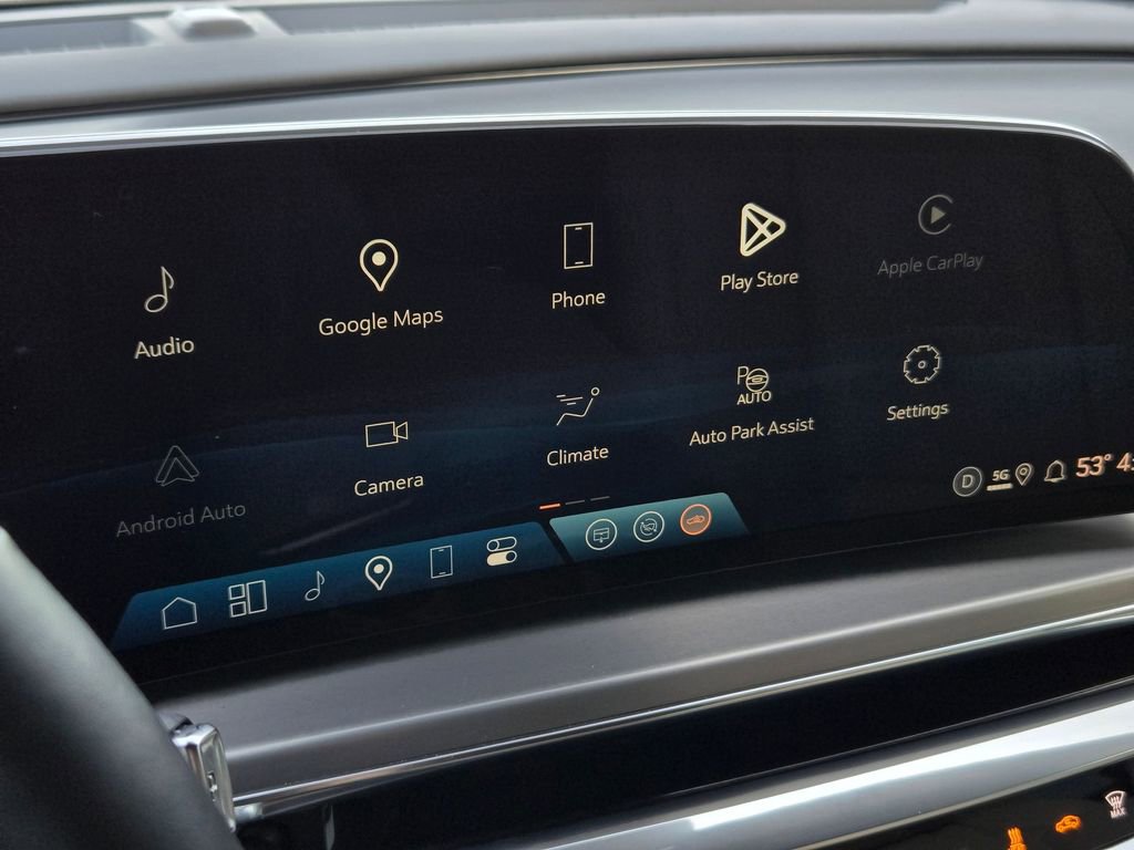 Certified 2024 Cadillac Lyriq Luxury w/ Nappa Leather Package image 18