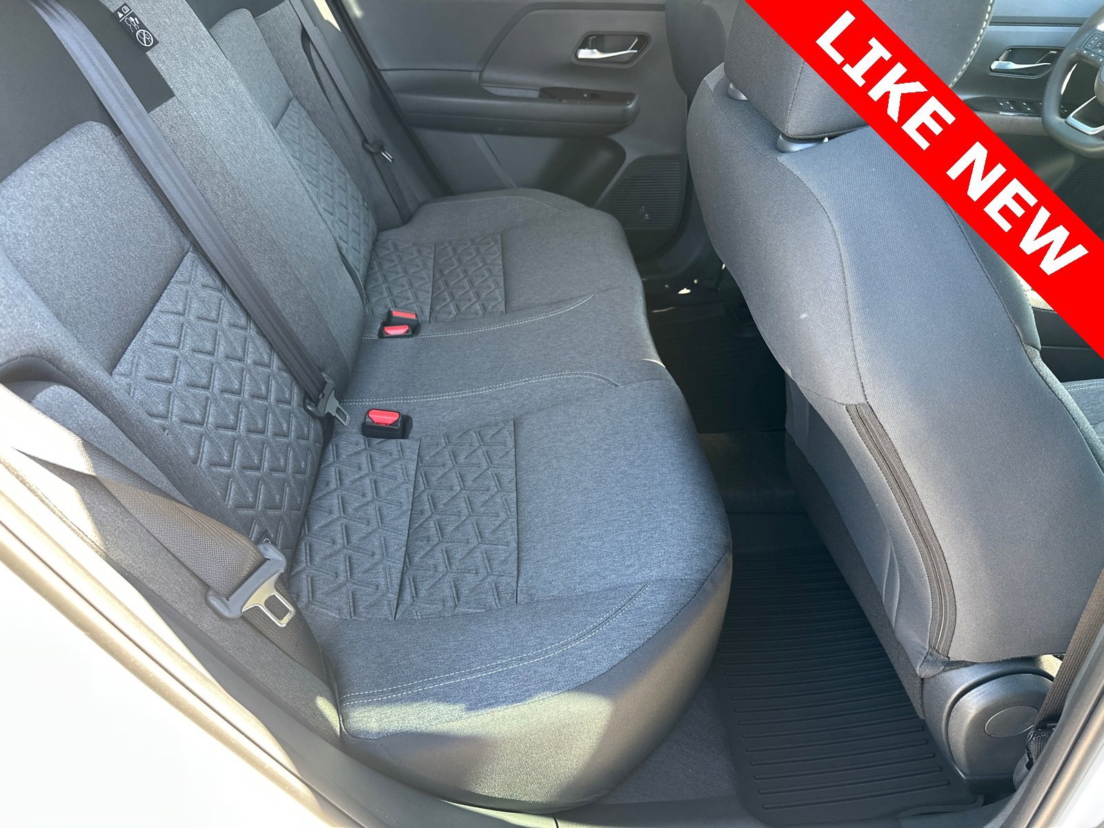 Used 2026 Nissan Kicks SV image 15