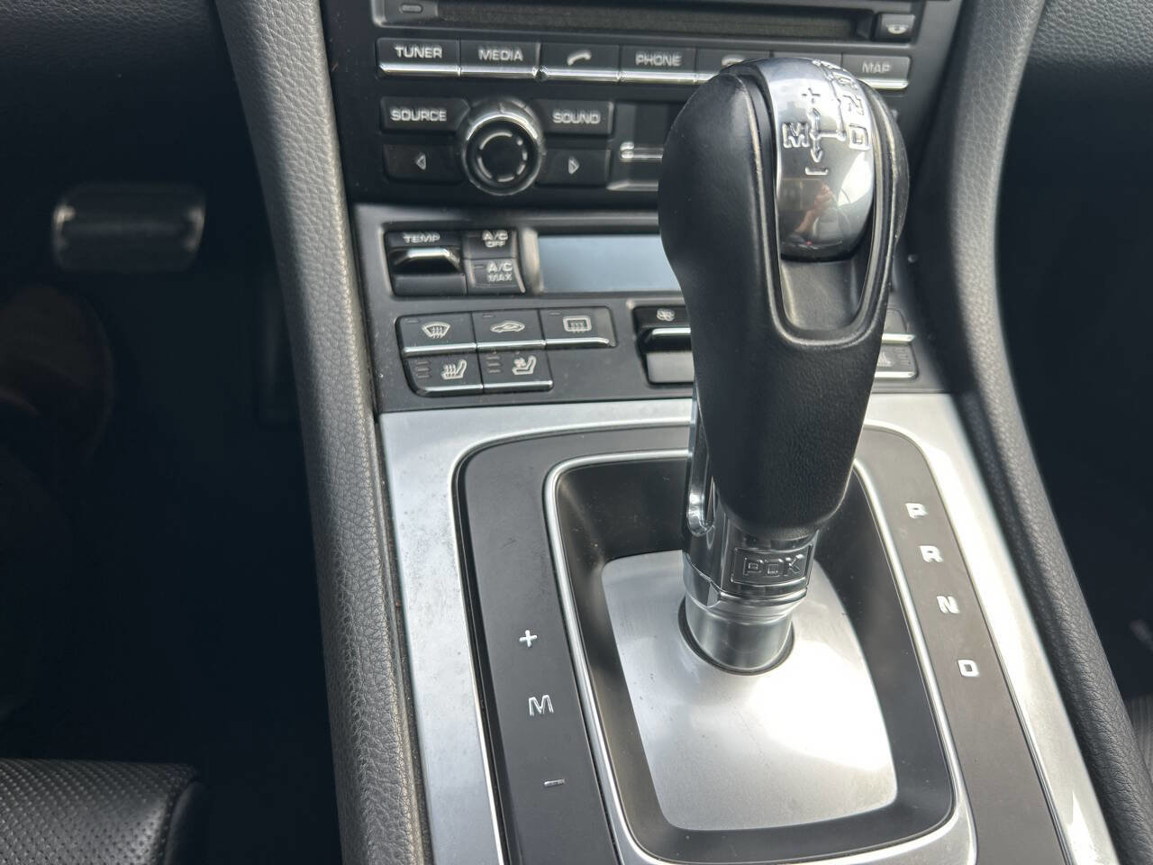 Used 2016 Porsche 911 Carrera S image 9