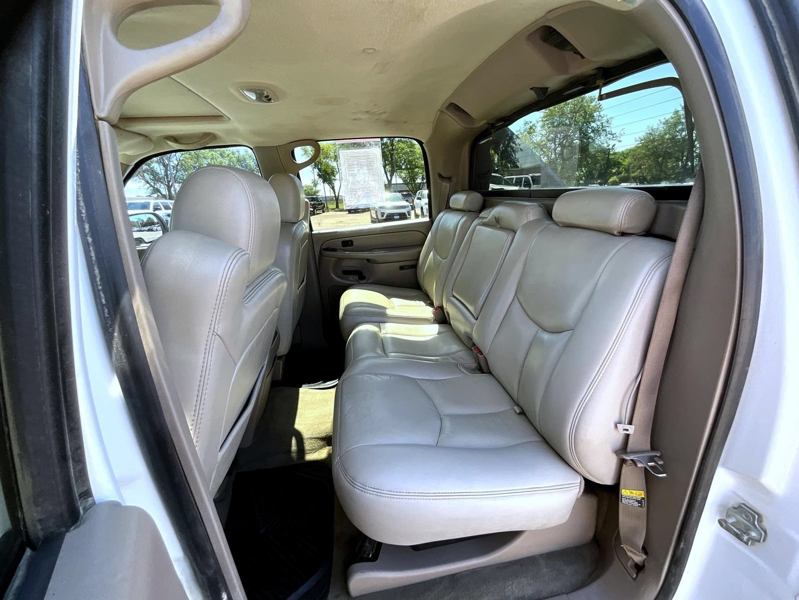 Used 2005 Chevrolet Avalanche Z71 w/ Sun And Sound Package AWD/4WD image 20