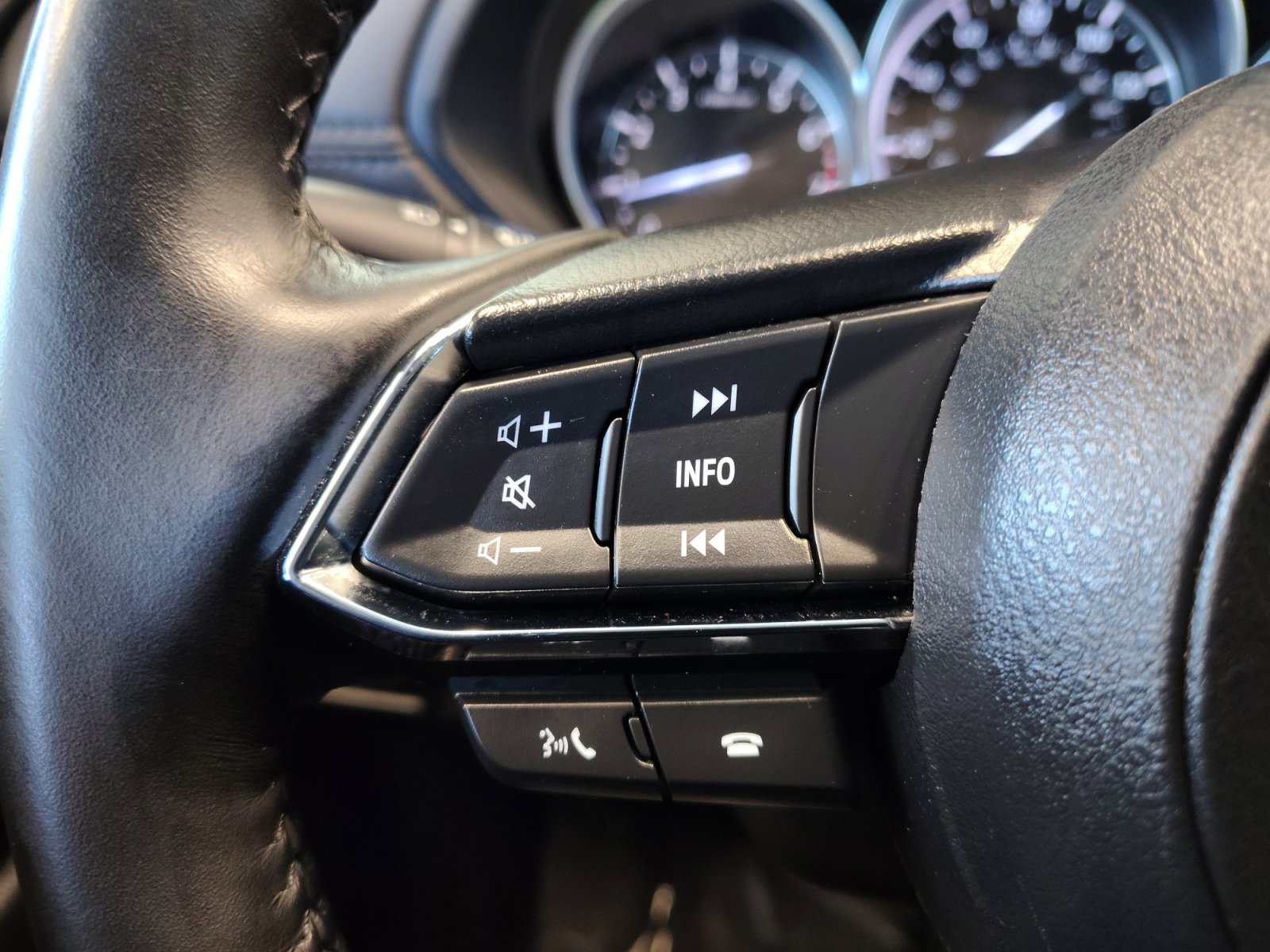 Used 2023 MAZDA CX-5 AWD 2.5 S w/ Select Package image 18