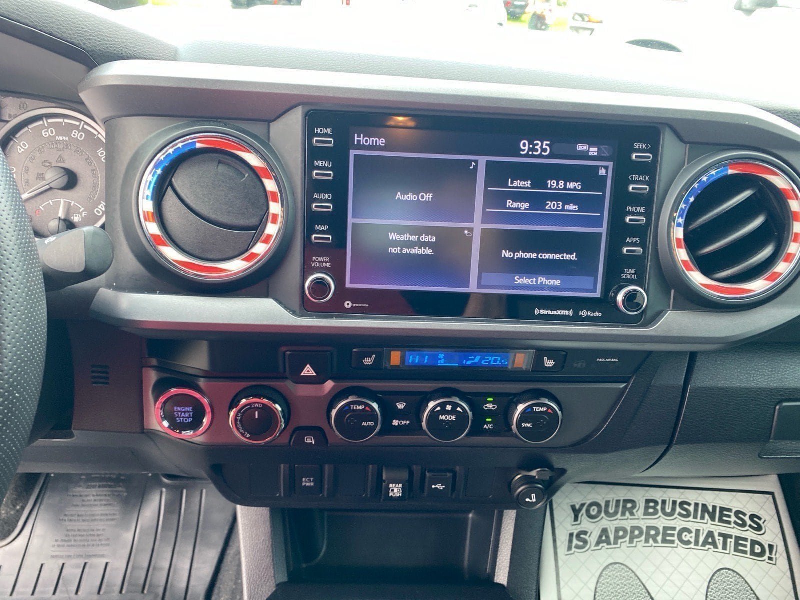 Used 2021 Toyota Tacoma TRD Sport AWD/4WD image 11