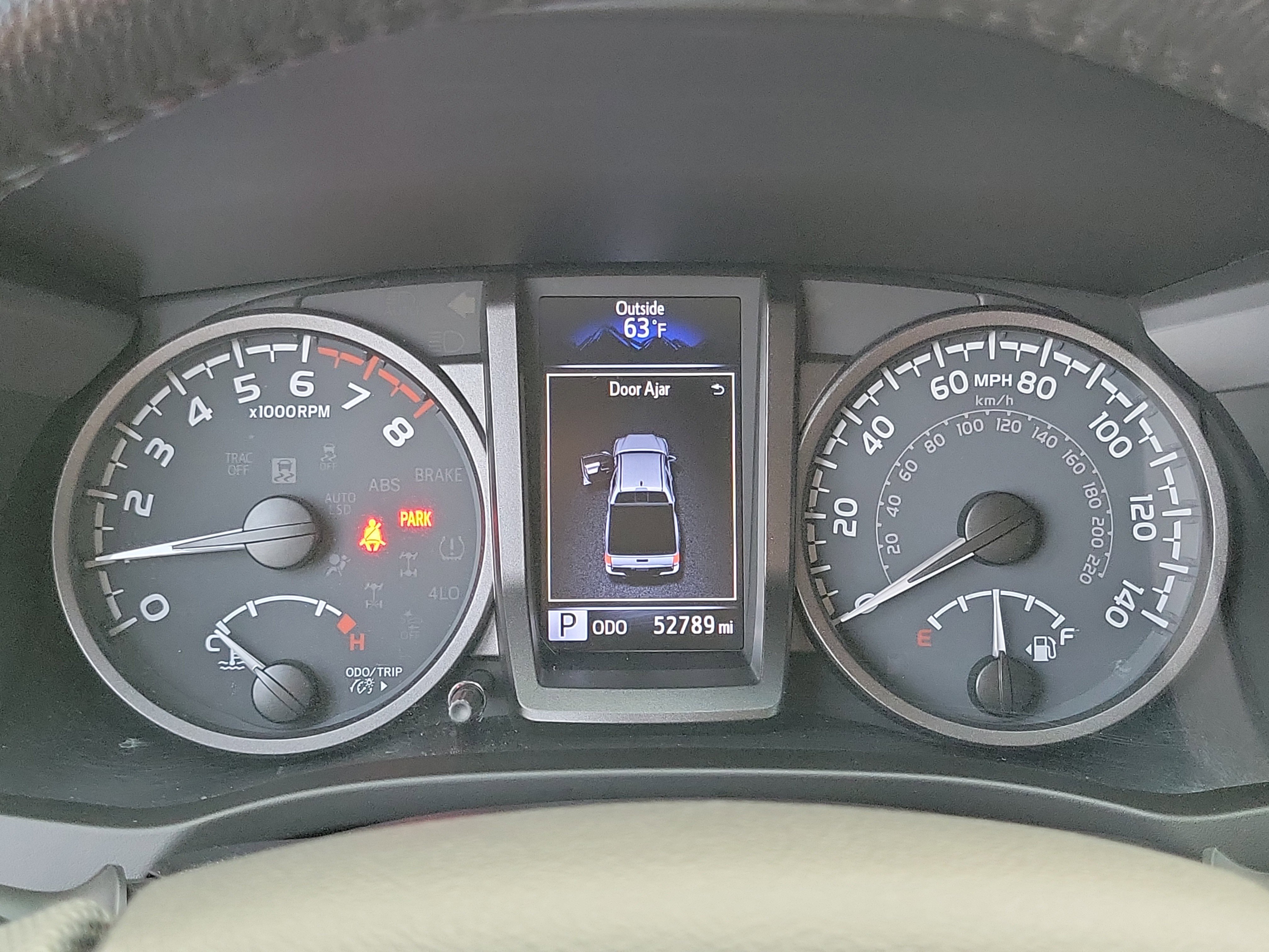 Used 2021 Toyota Tacoma TRD Off-Road w/ Technology Package AWD/4WD image 13