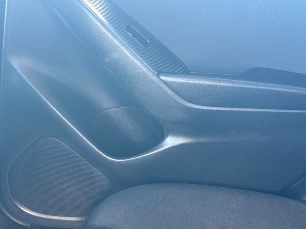 Used 2014 MAZDA MAZDA3 i Touring image 39