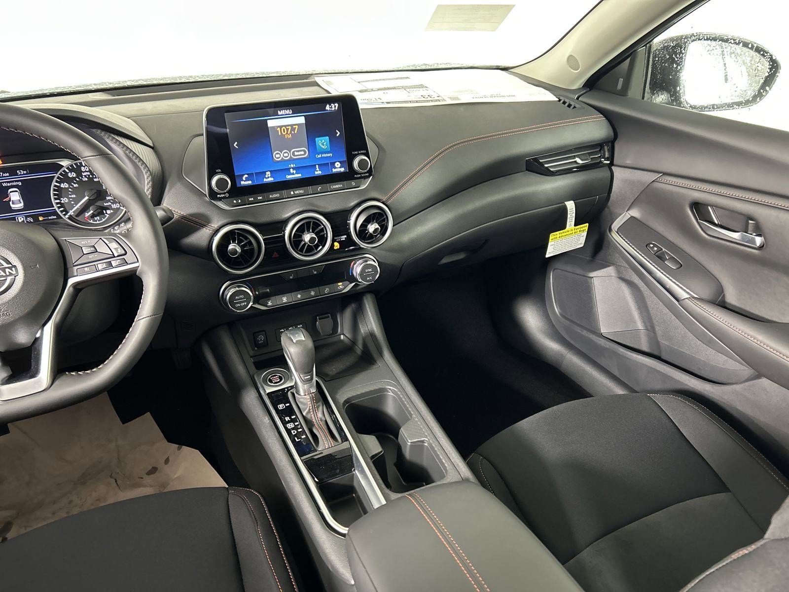 New 2025 Nissan Sentra SR FWD image 36