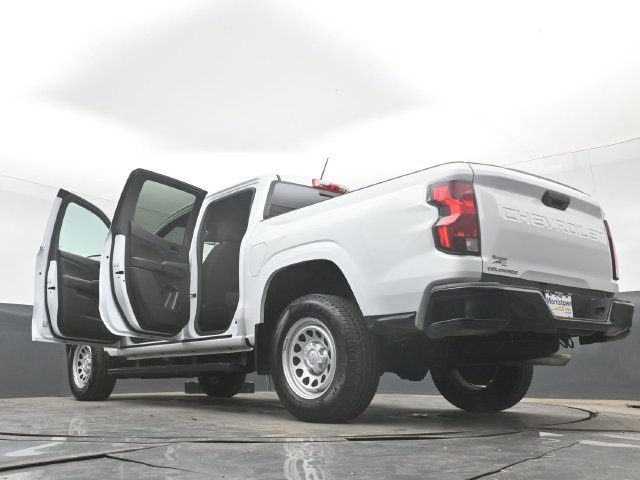 Used 2025 Chevrolet Colorado W/T RWD image 52