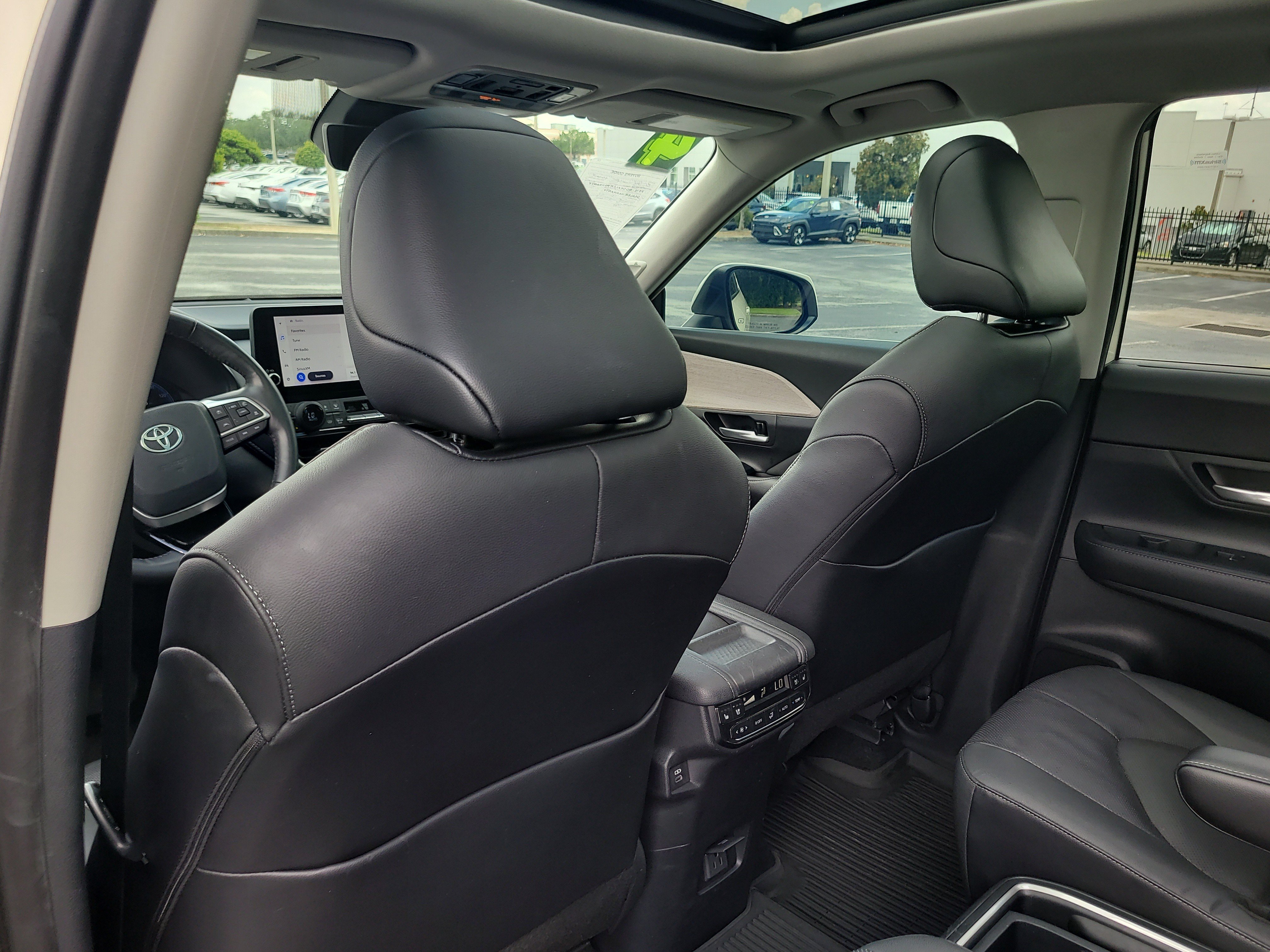 Certified 2024 Toyota Grand Highlander AWD image 14
