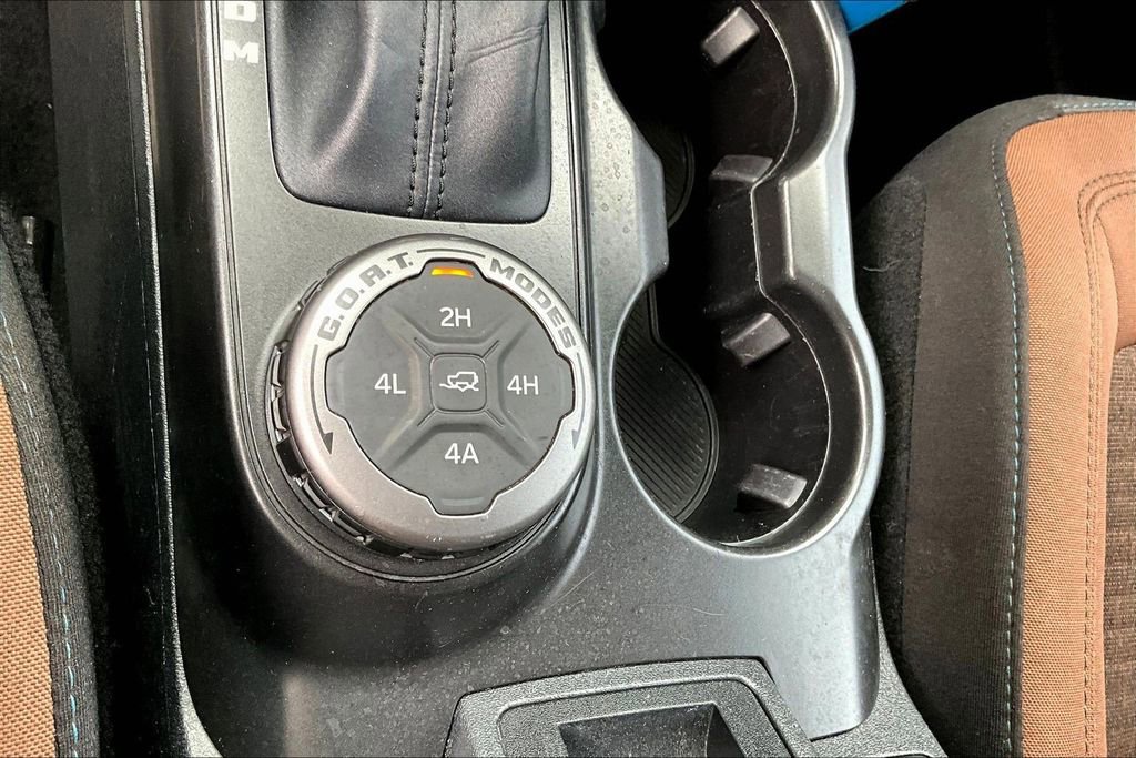 Used 2023 Ford Bronco Outer Banks AWD/4WD image 17