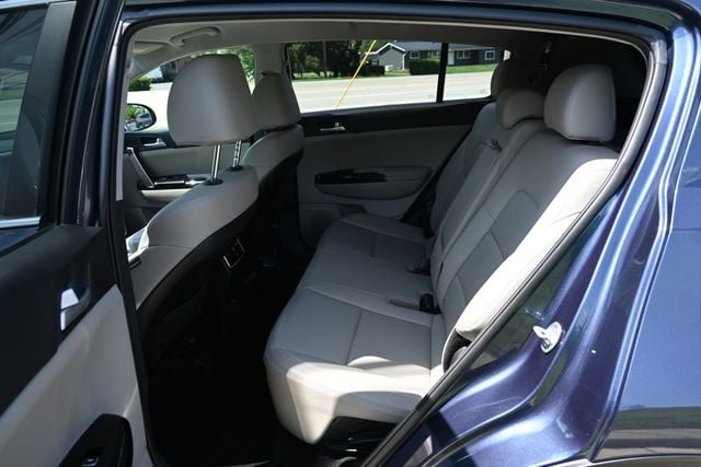 Used 2021 Kia Sportage EX FWD image 24