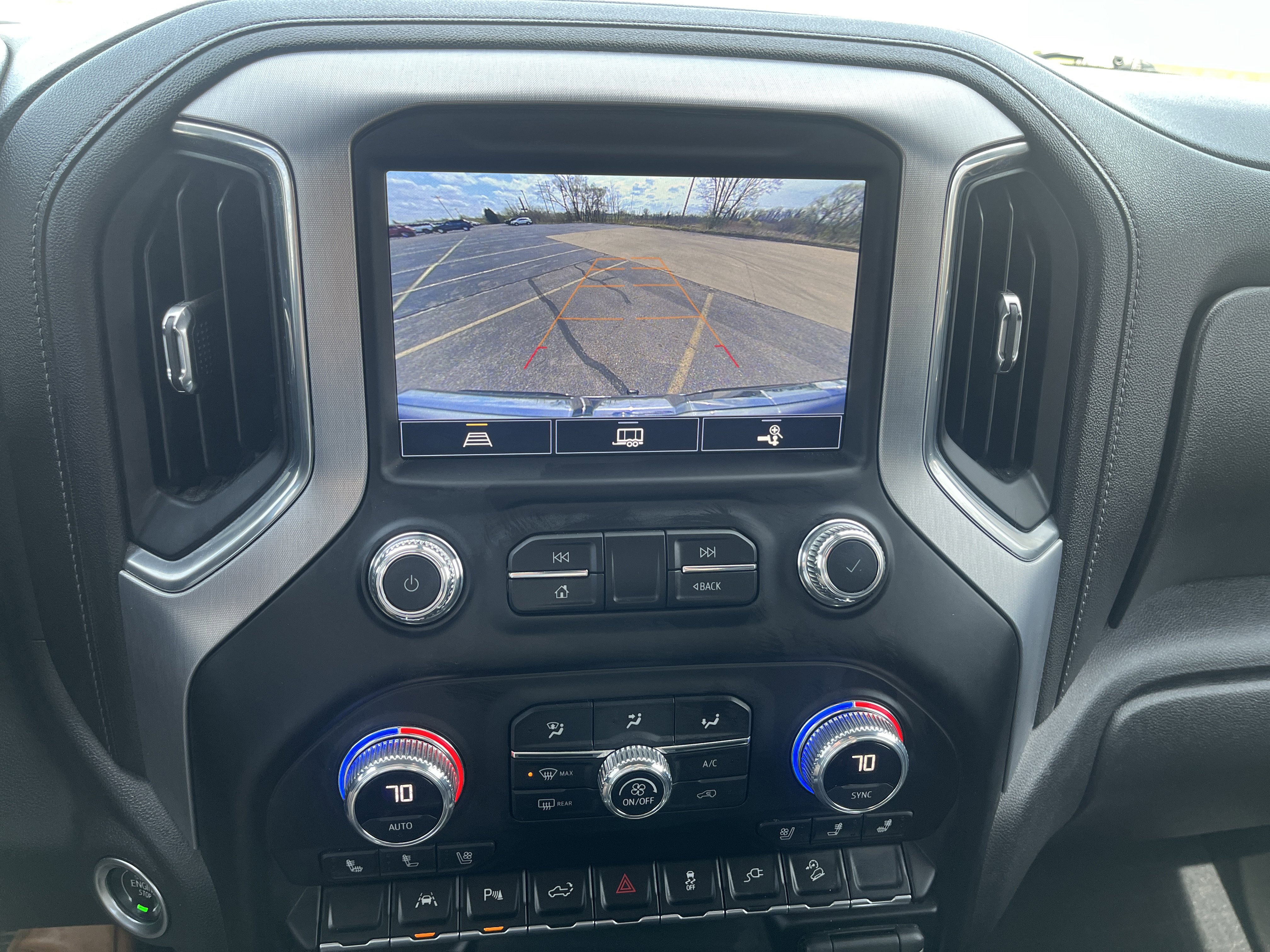 Used 2022 GMC Sierra 1500 SLT w/ SLT Premium Plus Package AWD/4WD image 27