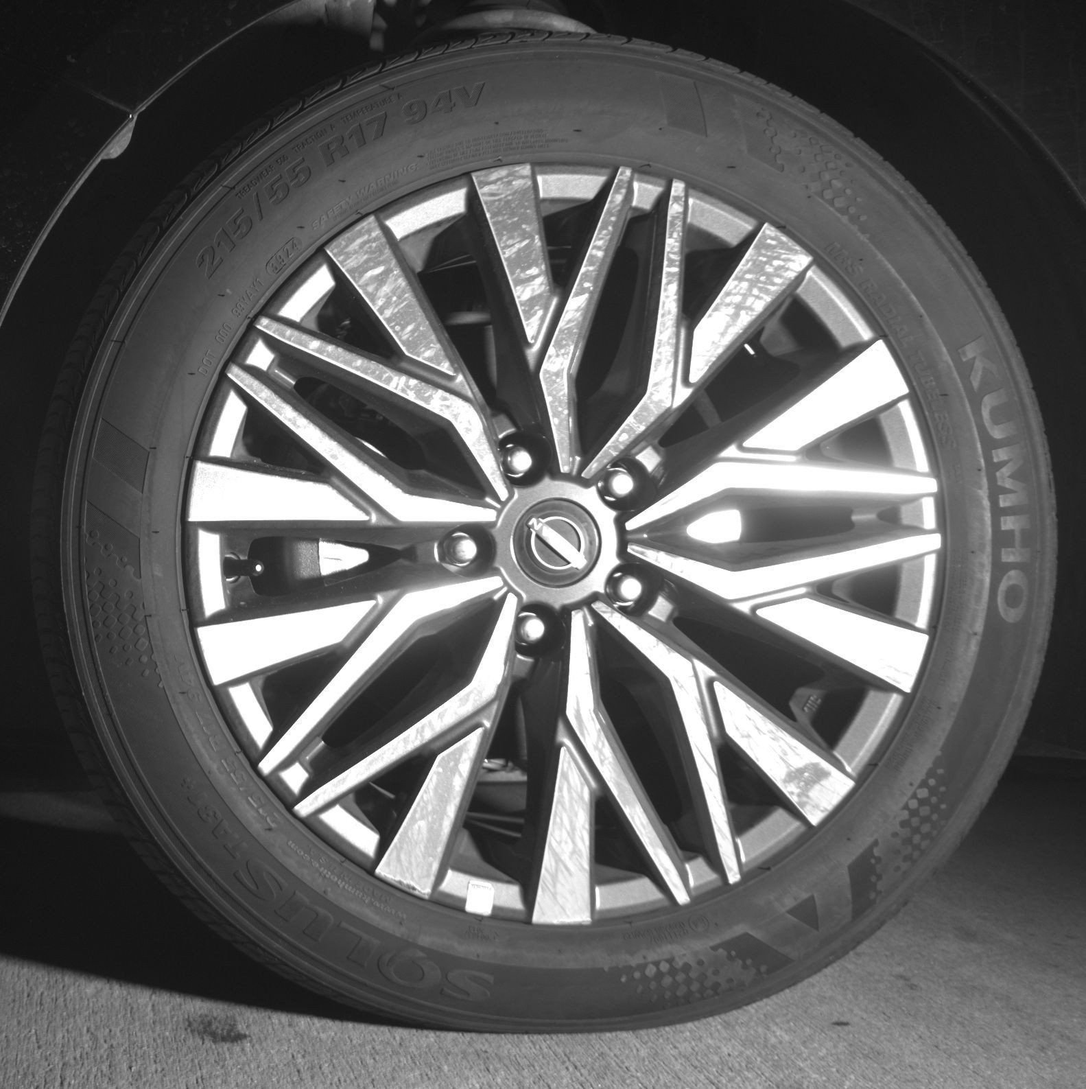 Used 2025 Nissan Altima 2.5 SV FWD image 15