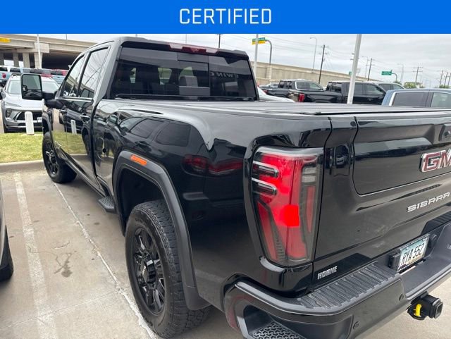 Used 2025 GMC Sierra 2500 AT4 w/ AT4 Premium Plus Package AWD/4WD image 5