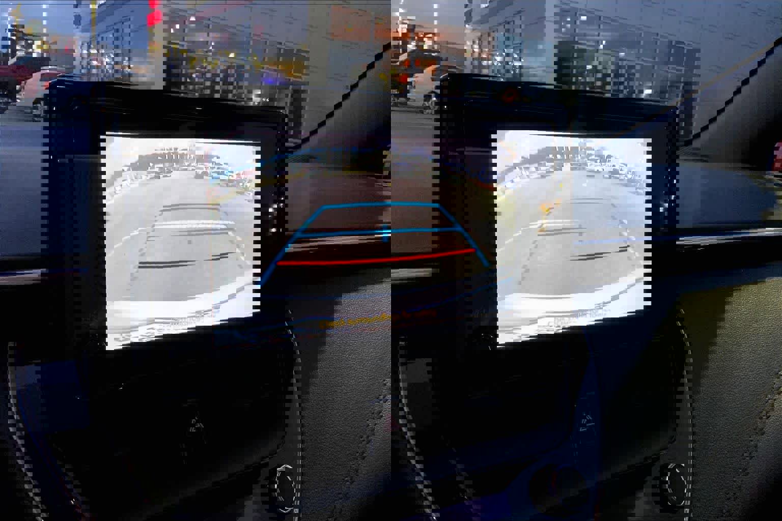 Used 2025 Toyota Corolla SE image 28