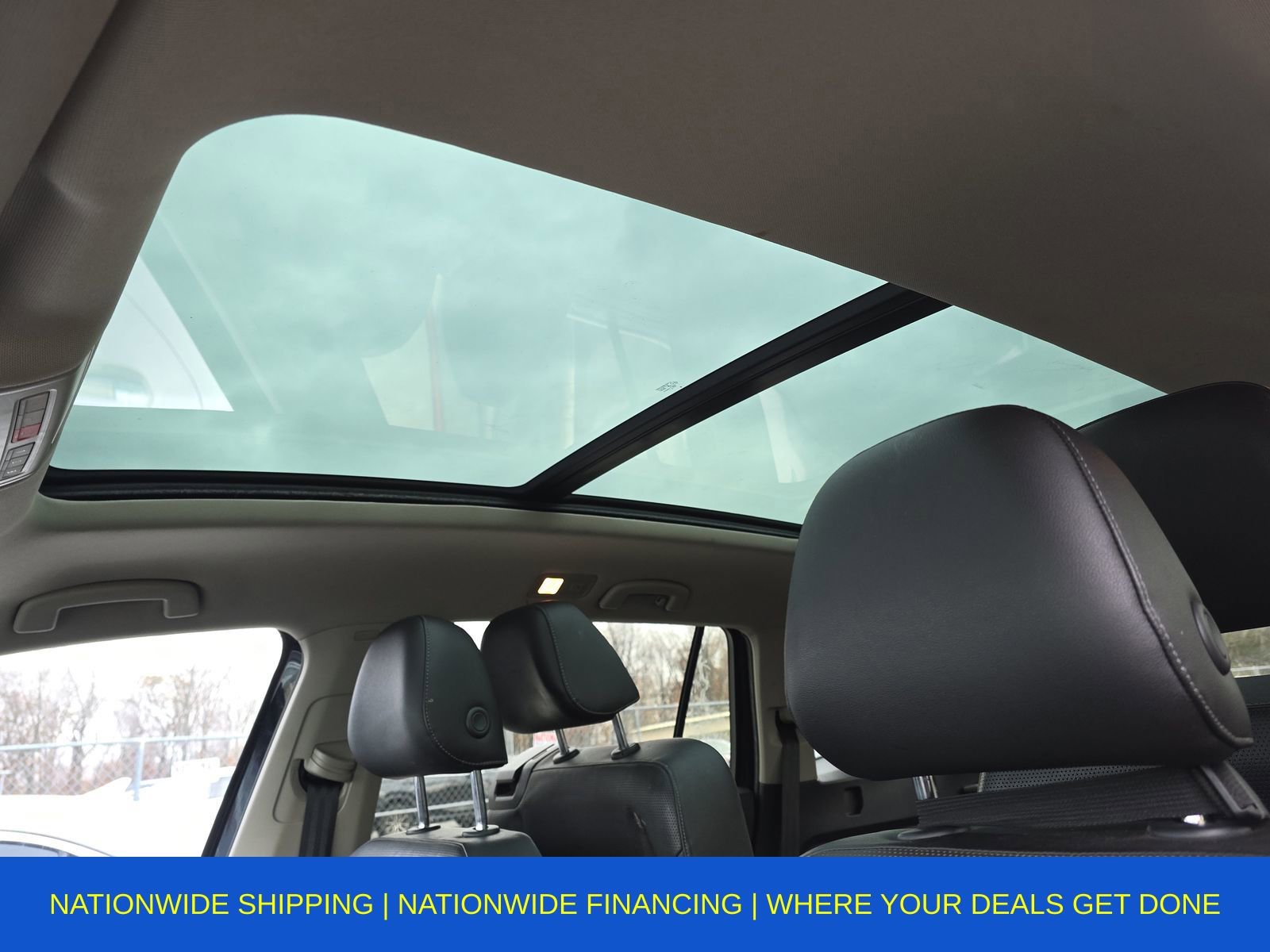 Used 2019 Volkswagen Atlas SEL Premium image 12