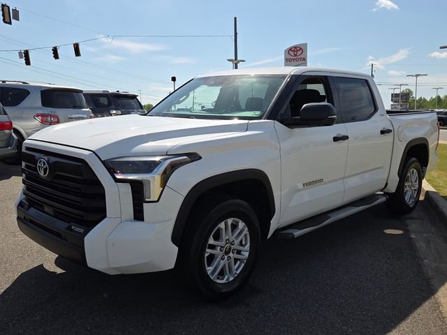 Used 2023 Toyota Tundra SR5 w/ SR5 Convenience Package image 3