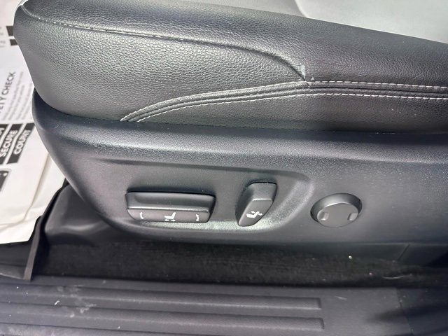 Used 2020 Toyota 4Runner SR5 Premium w/ Moonroof Package image 23