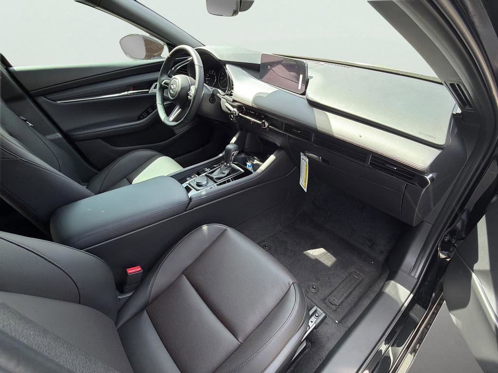 New 2026 MAZDA MAZDA3 Hatchback w/Premium Plus Pkg AWD/4WD image 32