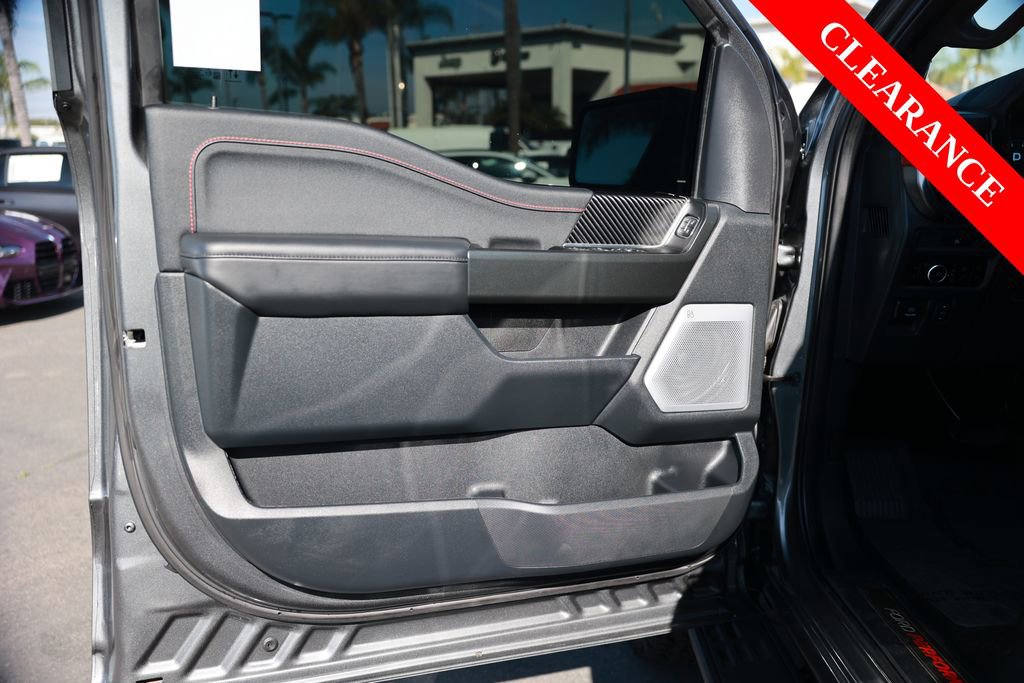 Used 2025 Ford F150 Raptor AWD/4WD image 18