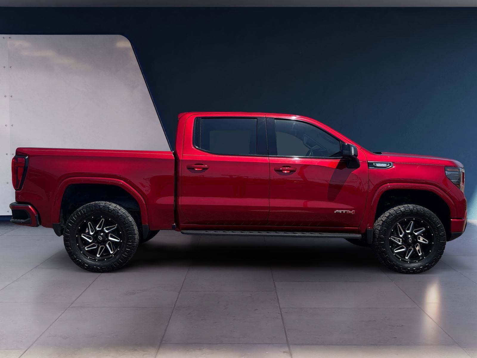 Used 2025 GMC Sierra 1500 AT4 w/ AT4 Premium Package AWD/4WD image 6