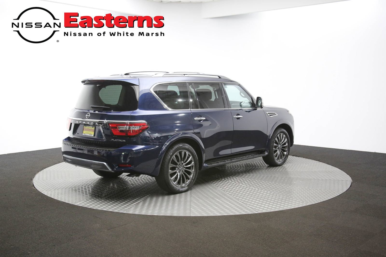 Used 2023 Nissan Armada Platinum w/ Captain's Chairs Package image 44