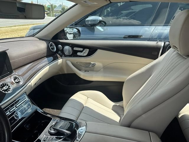 Used 2019 Mercedes-Benz E 450 4MATIC Cabriolet image 11