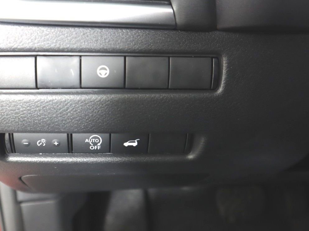 New 2026 Nissan Rogue SV AWD/4WD image 19